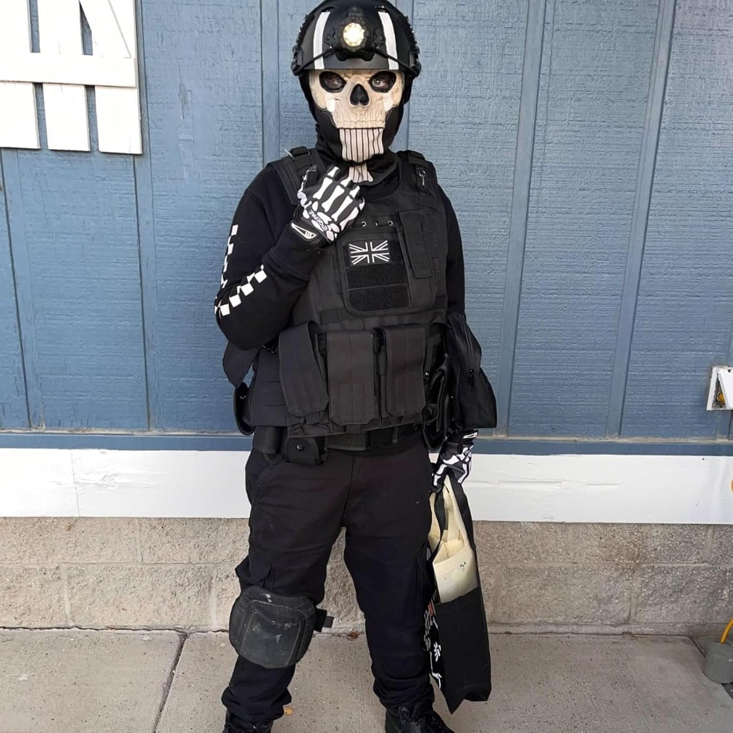 Skeleton Grip Adventure Gloves™